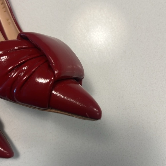 GIANVITO ROSSI 95 gathered glossed-leather pumps - Picture 13 of 14